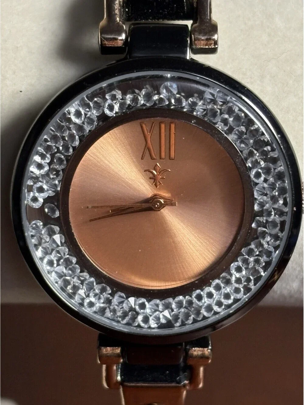Christian Van Sant Dazzle CV1214 Women Watch Rose Gold Dial Float Crystal Runs